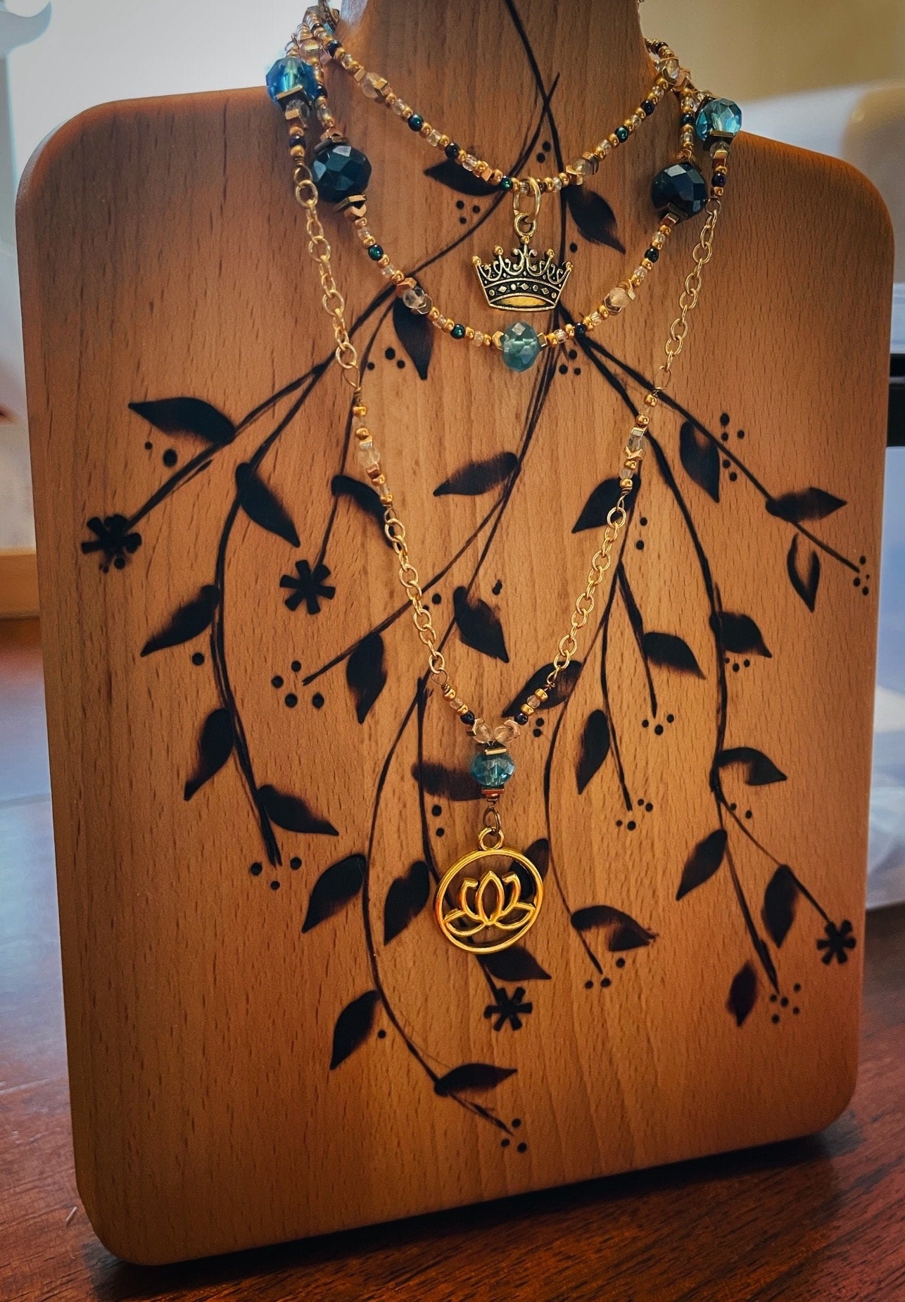 Queen of the Heavens - Hera Necklace